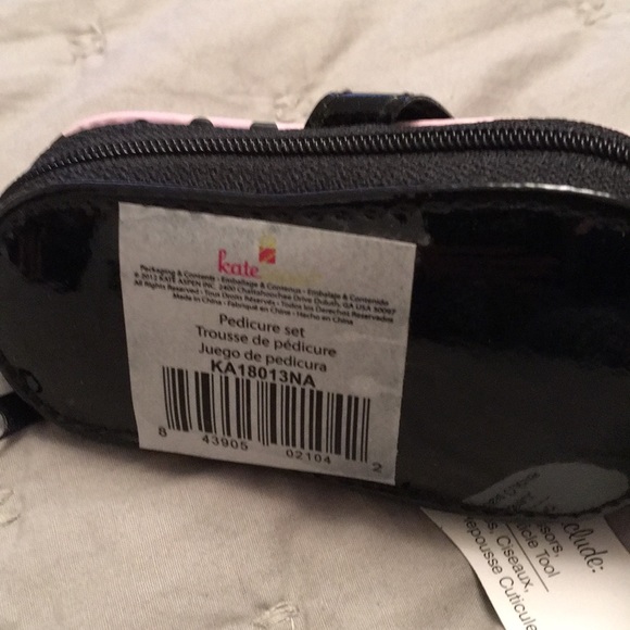 NWT FLIP FLOP Pedicure Manicure Set Super Cute - Picture 3 of 11